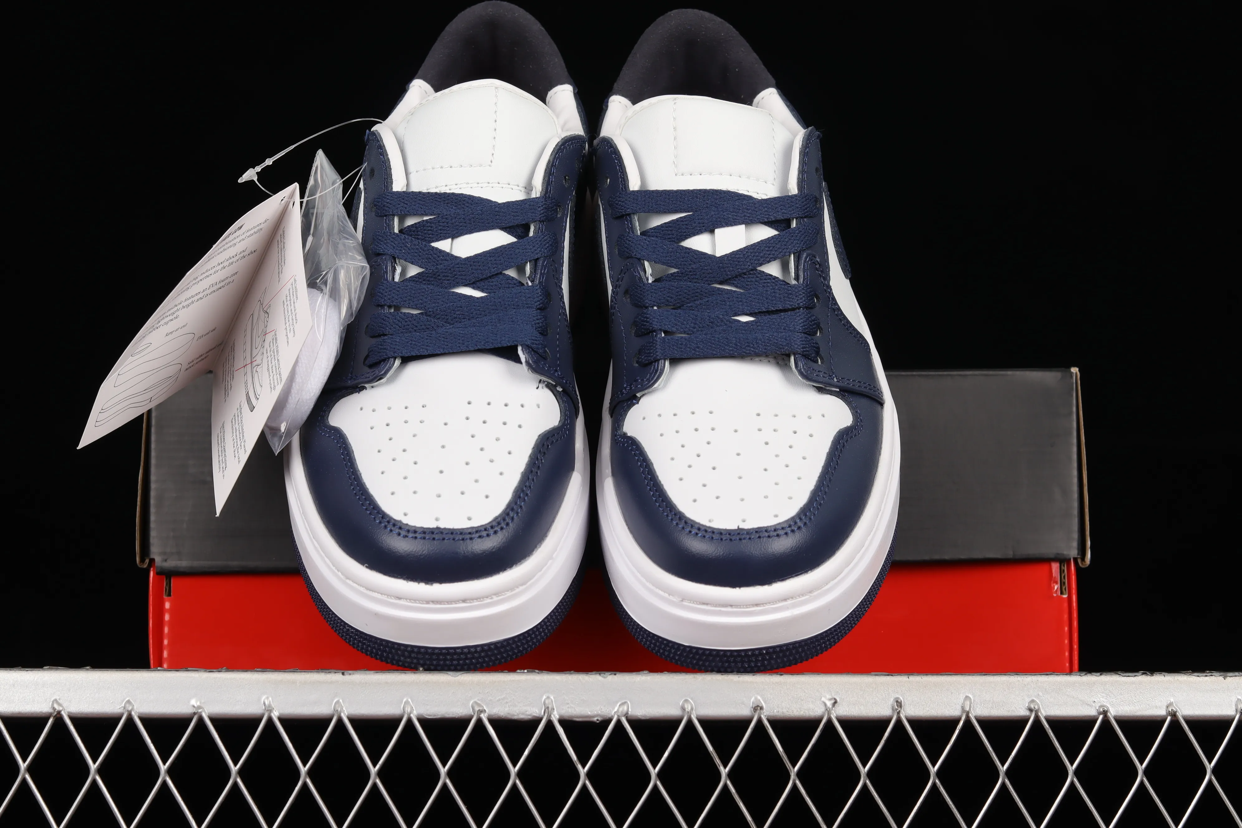 All categories Air Jordan Jordan series basketball shoes Air Jordan 1 Low Air Jordan 1 Elevate Low SE "Wolf Grey" Little AJ thick-soled retro basketball shoes DH7004-141